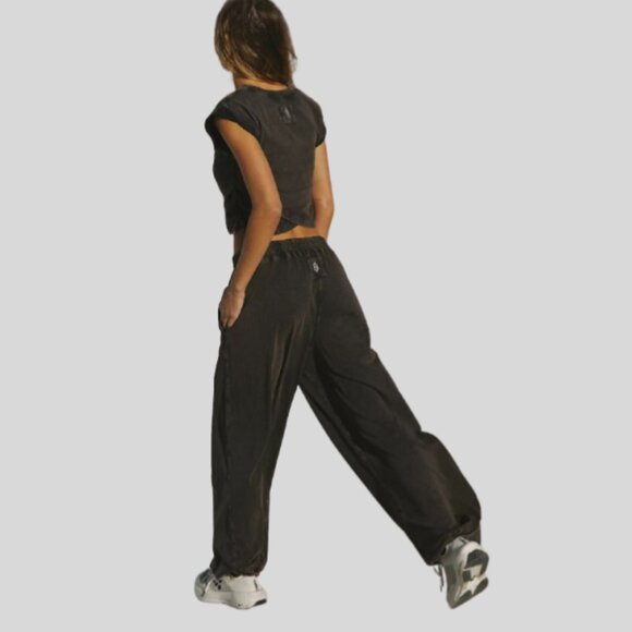 FP Movement Hot Shot Crossover Set color Black - Picture 2 of 4